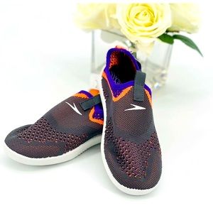 Speedo Junior Girls WaterShoes Size 11/12 Water Sandal Gray NEW!